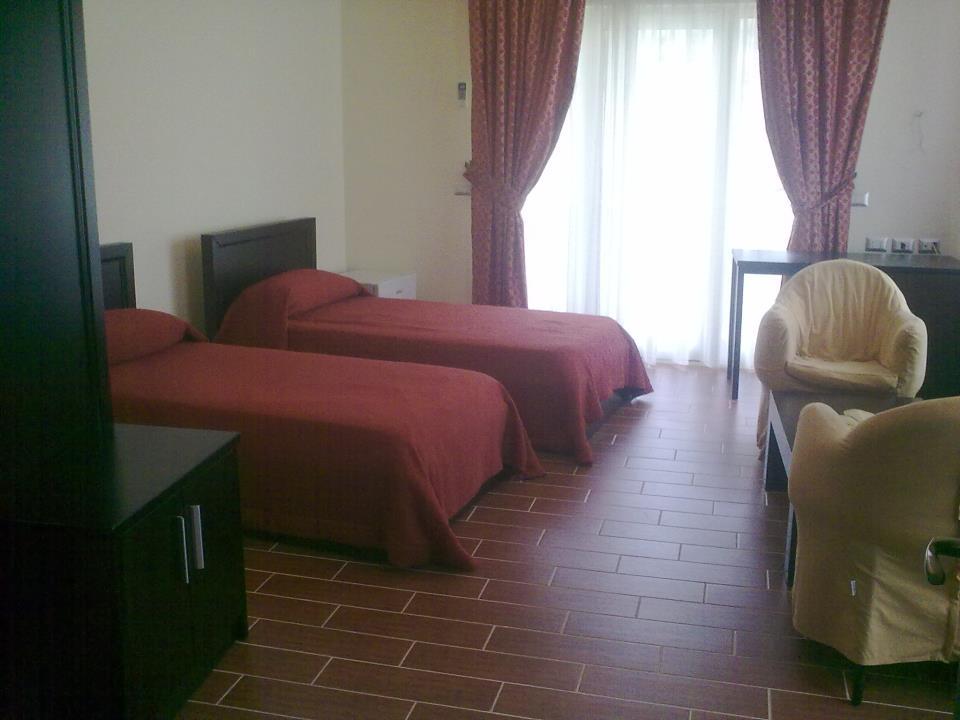 Hotel Leonardo Škalngur Екстериор снимка