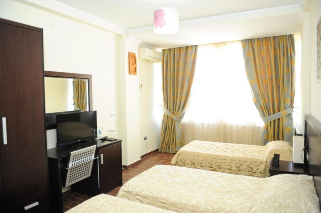 Hotel Leonardo Škalngur Екстериор снимка